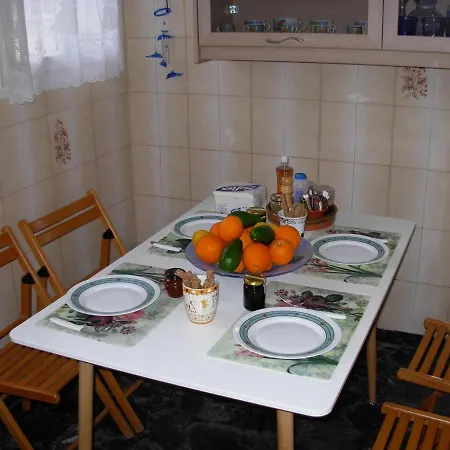 Daire Michele's Flat Hanya